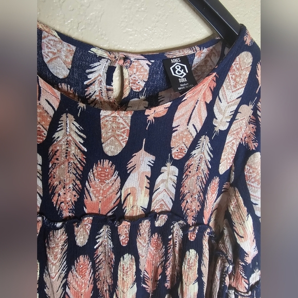 AGNESS & DORA Sway BohoTop Sz‎ M black & Orange Floral Ruffled 3/4 Flare Sleeves - Picture 3 of 8